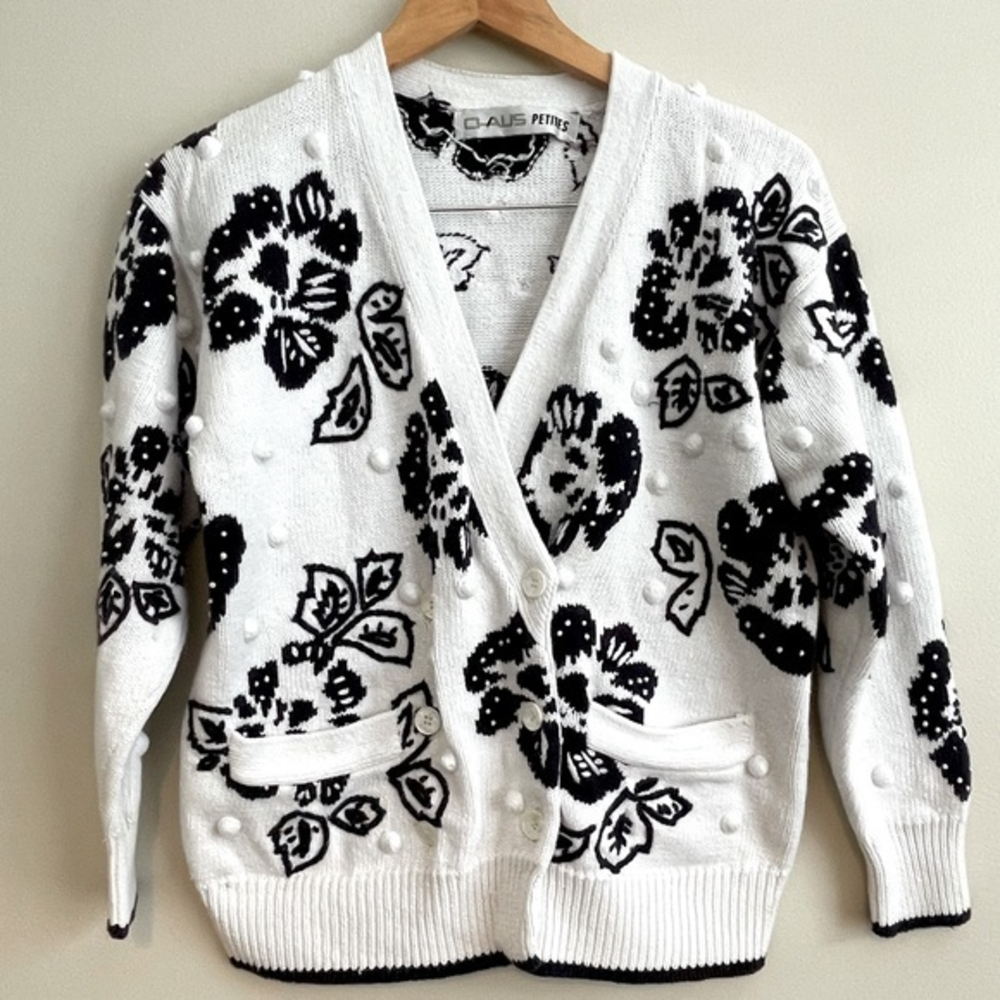 CHAUS Vintage Double Breasted Long Sleeve Cardigan Sweater Small Petite‎ White